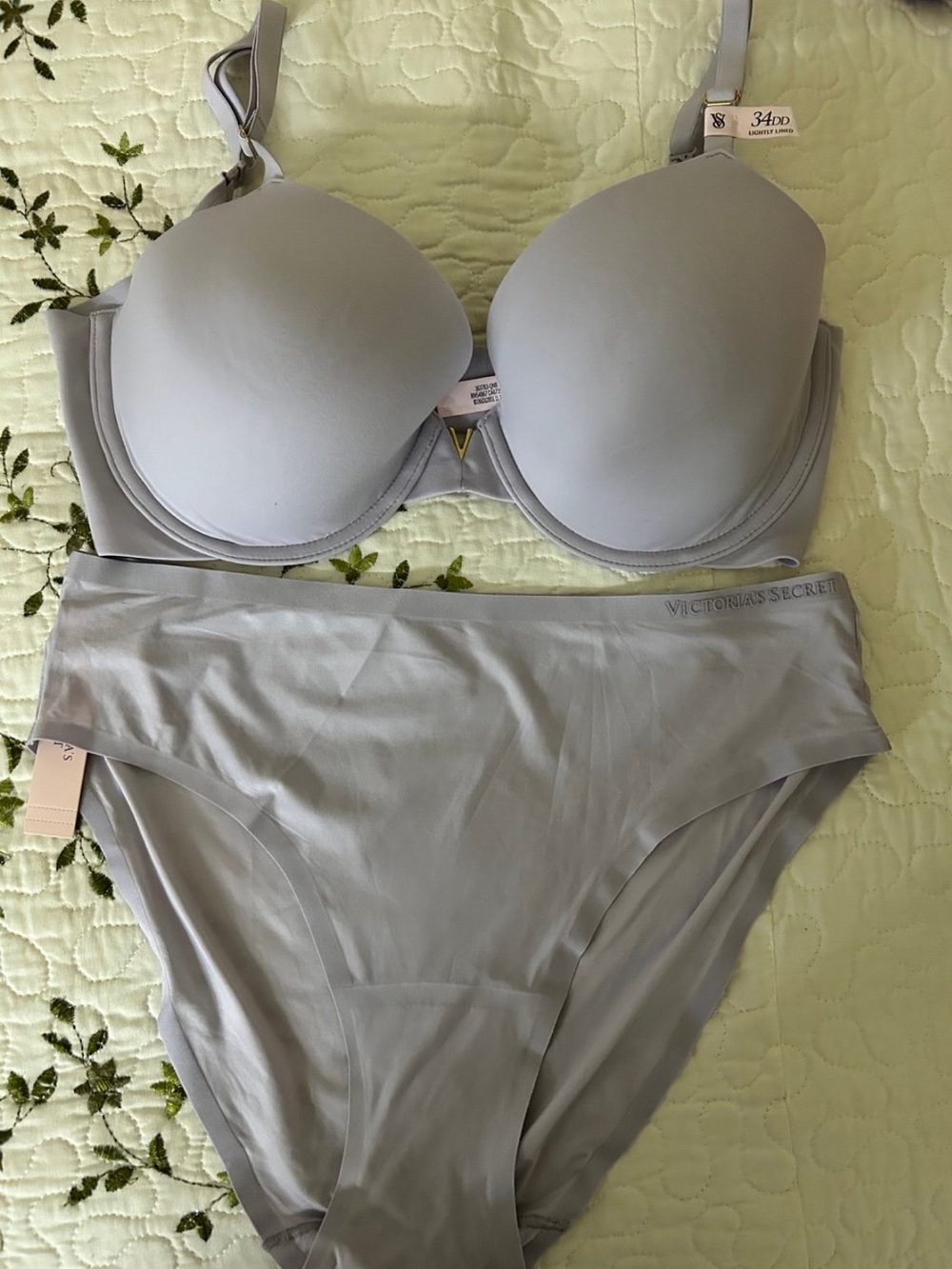 Victoria's Secret Light Gray Padded T-Shirt Bra & Bikini Brief Set